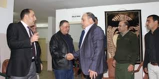 اللجنة الشعبية للاجئين تطلع المحافظ رمضان على برنامج إحياء ذكرى النكبة 69